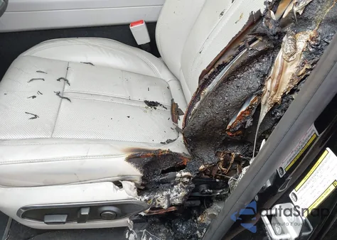 2022 Jeep Wagoneer Series Ii 4X4 z USA, uszkodzony, nr VIN 1C4SJVBT2NS128729